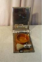 Boîte à raser en métal antique, Antiquités & Art, Enlèvement ou Envoi