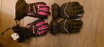 2 paires Gants neige 6-8ans et 4 sous pulls thermiques 128cm, Kinderen en Baby's, Kinderkleding | Maat 128, Ophalen, Gebruikt