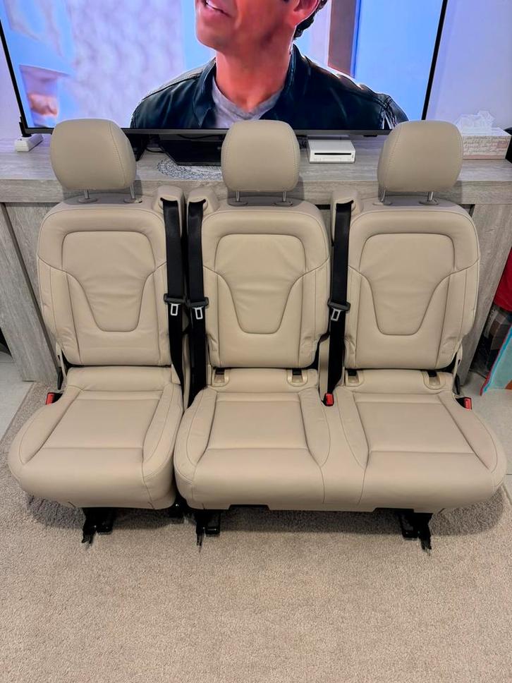 Achterbank Zo goed als nieuwe Mercedes V-Klasse W447, Auto-onderdelen, Interieur en Bekleding, Mercedes-Benz, Ophalen