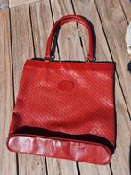 rode handtas (vintage), Handtassen en Accessoires, Tassen | Damestassen, Handtas, Ophalen of Verzenden, Zo goed als nieuw, Rood