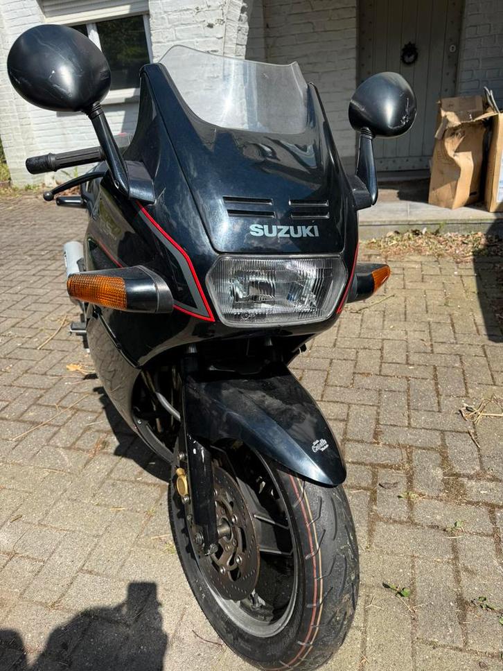 Suzuki GSX1100F, Motoren, Motoren | Suzuki, Particulier, Sport, meer dan 35 kW, 4 cilinders, Motorrijbewijs A, Sportuitlaat, Ophalen