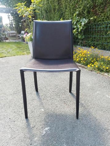 4 chaises de cuisine en skaï, Enlèvement, Utilisé