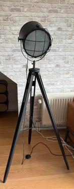 Industriële staanlamp, Huis en Inrichting, Lampen | Vloerlampen, Ophalen, Zo goed als nieuw
