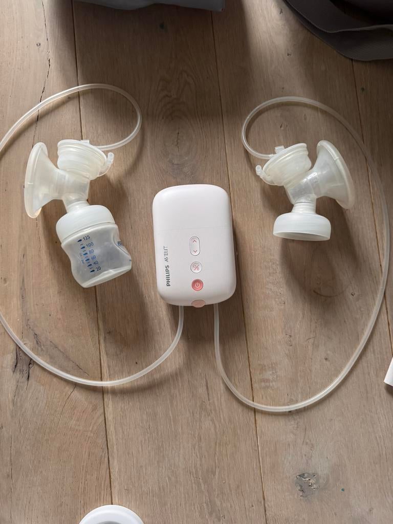 Te koop: Philips AVENT elektrische borstkolf, Enfants & Bébés, Aliments pour bébé & Accessoires, Comme neuf, Tire-lait, Enlèvement