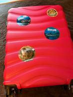 Roze Middelgrote Reiskoffer, Ophalen, Gebruikt