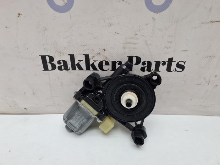 Raammotor Portier van een Audi Q2, Auto-onderdelen, Carrosserie, Audi, Gebruikt, 3 maanden garantie