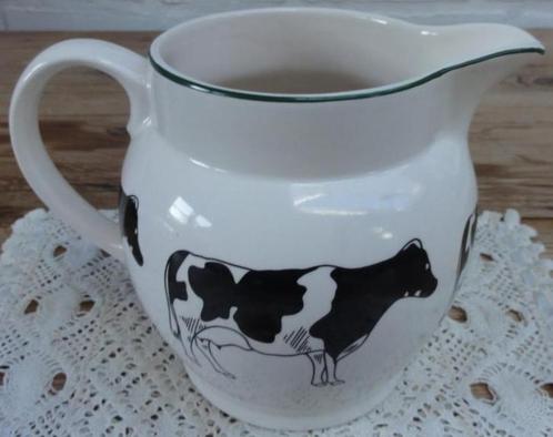 Landelijke schenkkan met koeien, Huis en Inrichting, Keuken | Servies, Gebruikt, Overige typen, Overige stijlen, Aardewerk, Ophalen of Verzenden