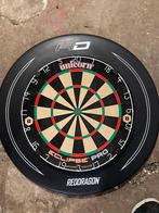 Unicorn eclipse pro bord met surround, Sport en Fitness, Ophalen, Zo goed als nieuw, Dartbord