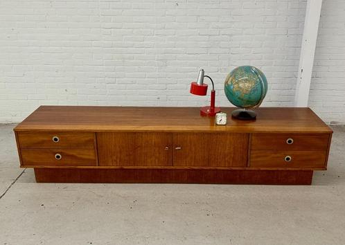 XXL vintage lowboard, dressoir, Huis en Inrichting, Kasten |Televisiemeubels, Verzenden