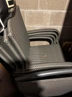 Stapel buitenstoelen grijs makelijk op te bergen4 stuks, Tuin en Terras, Overige Tuin en Terras, Ophalen, Zo goed als nieuw