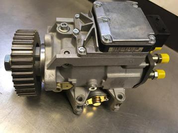 Injectiepomp Volkswagen-Audi 2.5TDI BOSCH beschikbaar voor biedingen