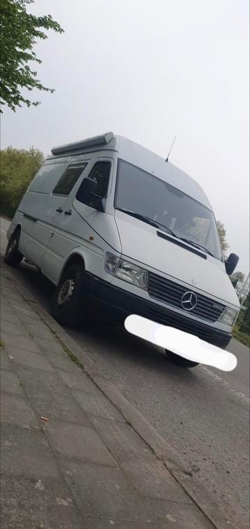 Camping-car Mercedes Sprinter 310 Diesel.  beschikbaar voor biedingen