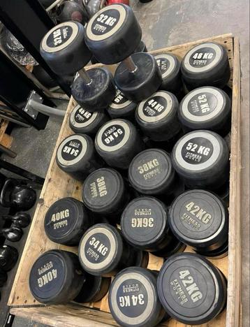 Fitness World Rubberen Dumbells 32-54 kg, Ophalen, Gebruikt, Benen, Dumbbell