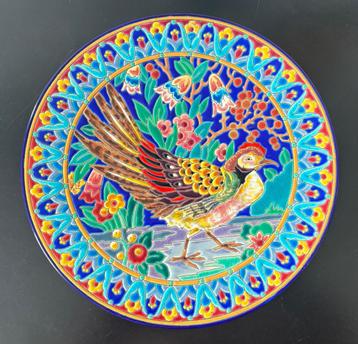 LONGWY, Plat en émaux polychrome à décor de coq beschikbaar voor biedingen