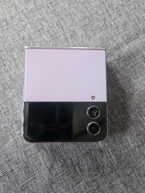 Samsung Galaxy Z Flip4, Telecommunicatie, Mobiele telefoons | Samsung, Refurbished, Overige modellen, Android OS, 10 megapixel of meer