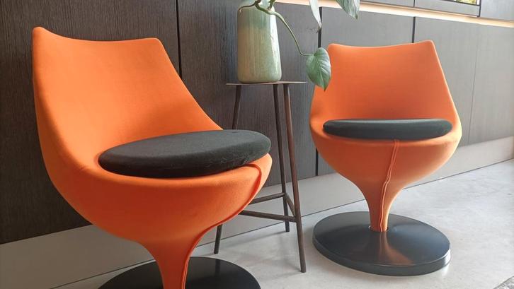 Set 2 vintage Polaris draaistoelen, Antiek en Kunst, Antiek | Meubels | Stoelen en Sofa's, Ophalen