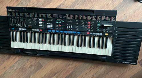 Yamaha PSR 4500, Muziek en Instrumenten, Keyboards, Zo goed als nieuw, 61 toetsen, Yamaha, Aanslaggevoelig, Midi-aansluiting, Ophalen of Verzenden