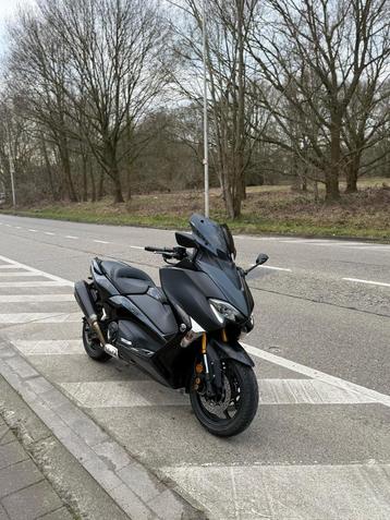 Option complète du T-max 530 DX 2018, Scooter, Particulier, Permis Moto A2 minimum, 530 cm³