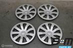 Set 15 inch wieldoppen Audi A1 GB 82A601147, Auto-onderdelen, Gebruikt