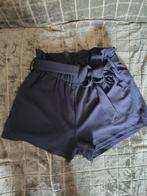 Korte broek, Ophalen, Zo goed als nieuw, Maat 38/40 (M)