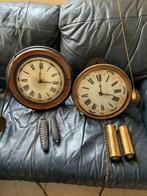 2 antieke klokken, Ophalen