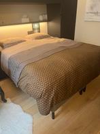 Boxspring Dubbel bed 160 br en 200 L met extra topper ., Ophalen