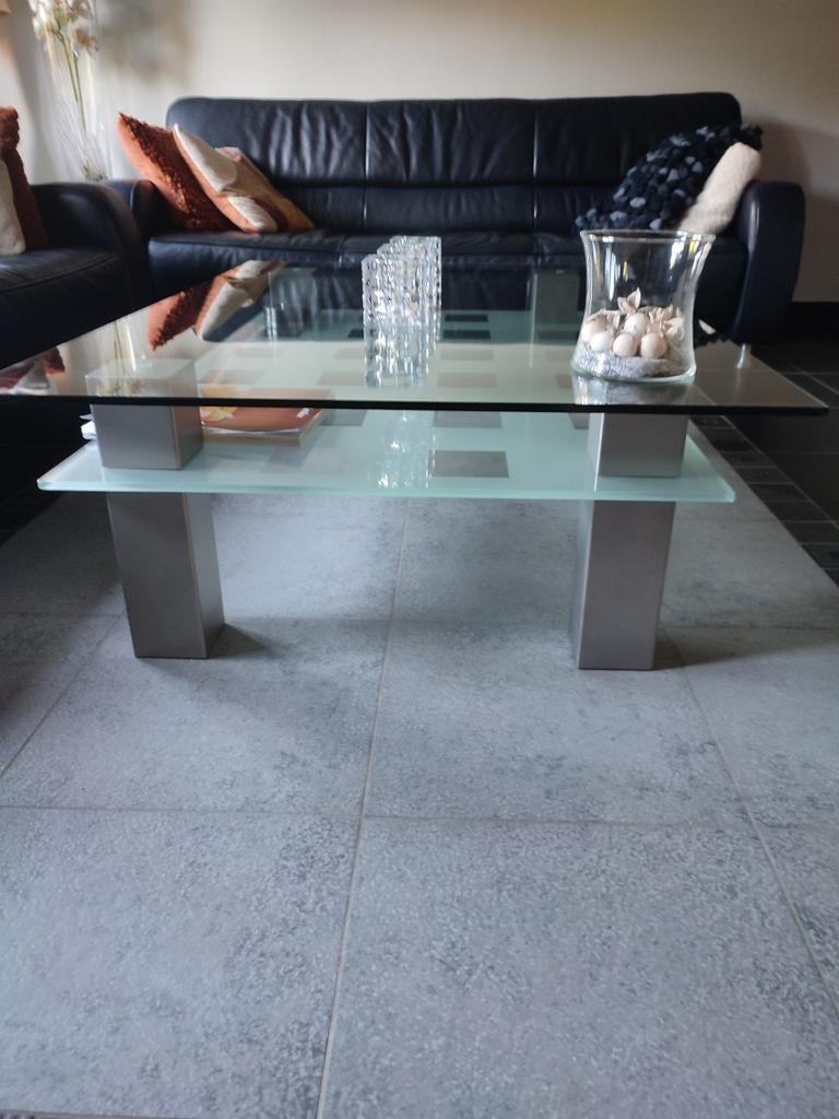 glazen salontafel perfecte staat maat is 130 op 90, Ophalen, 100 tot 150 cm, 50 tot 100 cm, Modern