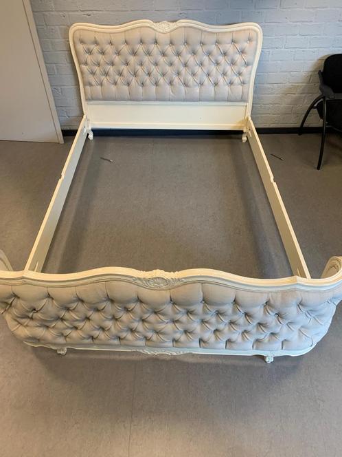 Bed Lodewijck XV Stijl ongeveer 1.5 m op 2.2 m, Antiek en Kunst, Antiek | Meubels | Bedden, Ophalen