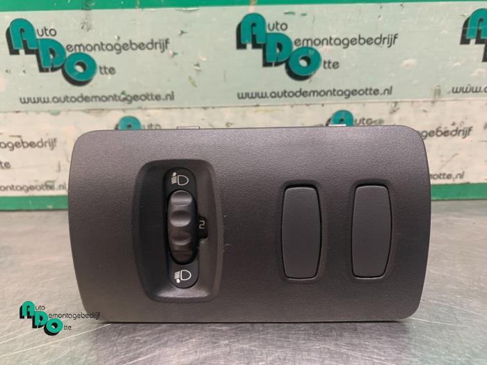 Schakelaar Koplamp Ihv van een Renault Clio (Clio 3 06-), Auto-onderdelen, Dashboard en Schakelaars, Renault, Gebruikt, 3 maanden garantie