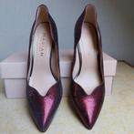 pumps bordeaux naaldhak, Kleding | Dames, Schoenen, Pumps, Overige kleuren, Ophalen of Verzenden, Zo goed als nieuw