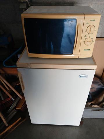 Frigo en Microgolfoven, Enlèvement, Comme neuf, Micro-ondes