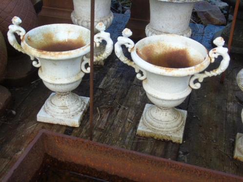 vasque ou jardinière en fonte patinée blanc rouillé + anses, Jardin & Terrasse, Vases de jardin, Neuf, Enlèvement ou Envoi