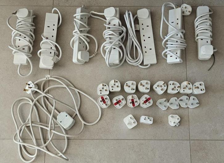 Adaptateurs prises électriques UK Europe et Rallonges UK, Elektronische apparatuur, Onderdelen en Toebehoren, Gebruikt, Ophalen
