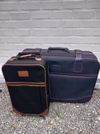 2 Reiskoffers / Valies (10€ voor beide), Handtassen en Accessoires, Koffers, Ophalen, Zo goed als nieuw, Zacht kunststof, Wieltjes
