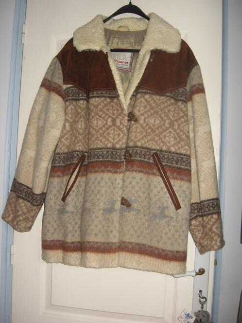 Veste en laine OUTERWEAR Casual Collection dans les tons bla, Vêtements | Femmes, Vestes | Hiver, Neuf, Taille 42/44 (L), Autres couleurs