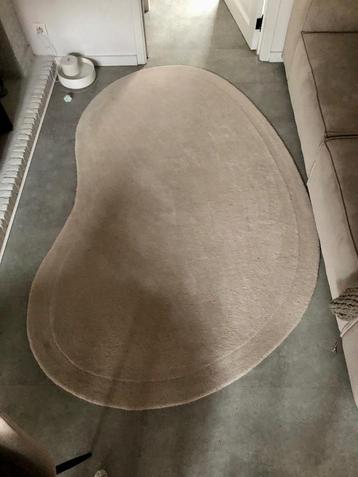 tapijt vloerkleed organic shape westwing 150x230 beschikbaar voor biedingen