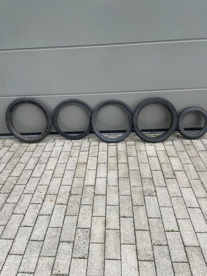 Set banden voor oude motorfietsen, Motoren, Onderdelen | Oldtimers, Gebruikt, Ophalen of Verzenden
