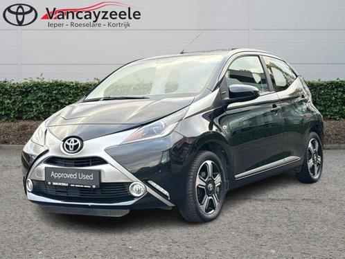 Toyota Aygo x-clusiv+cam+nav+BT, Auto's, Toyota, Particulier, Aygo, Airbags, Airconditioning, Bluetooth, Centrale vergrendeling