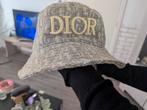 chapeau dior, Enlèvement ou Envoi