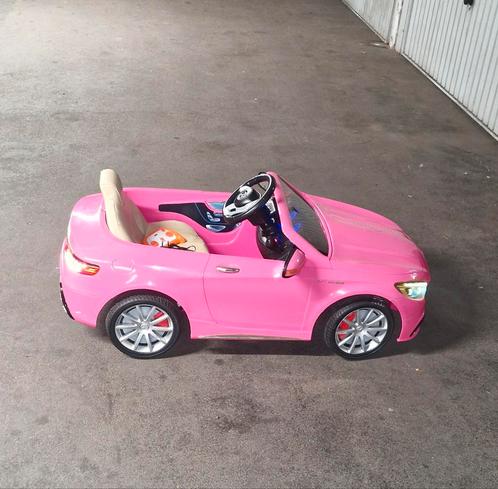 Roze elektrische auto voor kinderen - Mercedes AMG S63, Kinderen en Baby's, Speelgoed |Speelgoedvoertuigen, Zo goed als nieuw