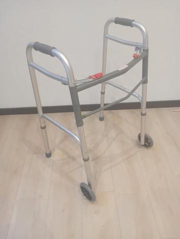 Cade de marche neuf en aluminium pliable Réglable en hauteur, Enlèvement, Réglable en hauteur, Comme neuf
