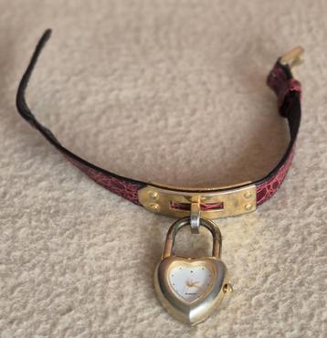 Vintage heart watch dames horloge beschikbaar voor biedingen