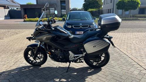 Moto Honda NC750x DCT (automaat), Motoren, Motoren | Honda, Particulier, Toermotor, meer dan 35 kW, 2 cilinders, ABS, Handvatverwarming