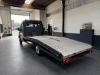 Mercedes Sprinter 316 met oprijplateau, 2270 kg, Bedrijf, 2 deurs, Zilver of Grijs