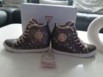 Basket guess taille 37, Ophalen