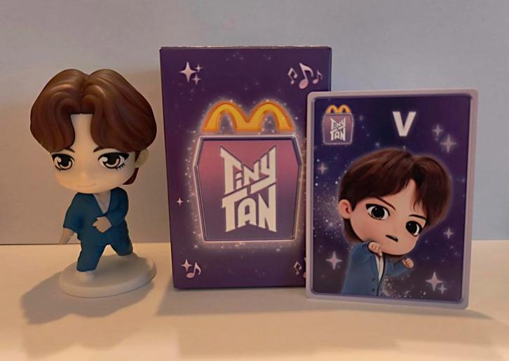 Mcdonald’s TinyTan (BTS) happy meal V Amerikaanse versie!, Verzamelen, Poppetjes en Figuurtjes, Nieuw, Ophalen of Verzenden