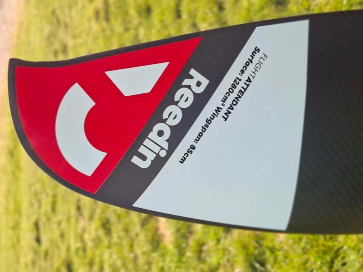 Nieuwe Reedin foilset flight attendant., Sports nautiques & Bateaux, Aile de surf, Neuf, Wingsurf hydroptère, Enlèvement