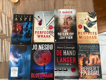 Nieuwe boeken (nooit gebladerd/cadeau gekregen) beschikbaar voor biedingen