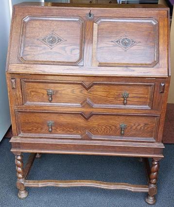 Secretaire bureau / schrijfbureau Retro / Antiek beschikbaar voor biedingen