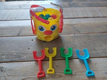 Mr Bucket achtervolg en schepspel  beschikbaar voor biedingen